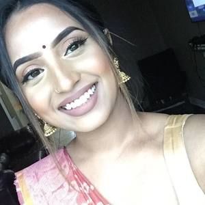 Meet your Posher, Araneeya